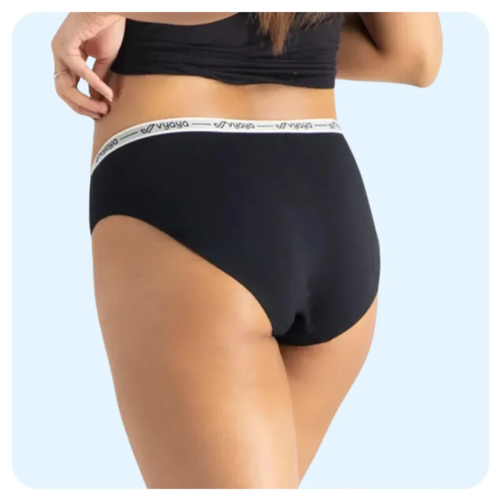 Best Briefs for Hourglass Body Type: Mid-Rise Briefs or High-Cut Briefs